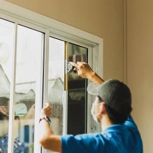 Glass repairing service